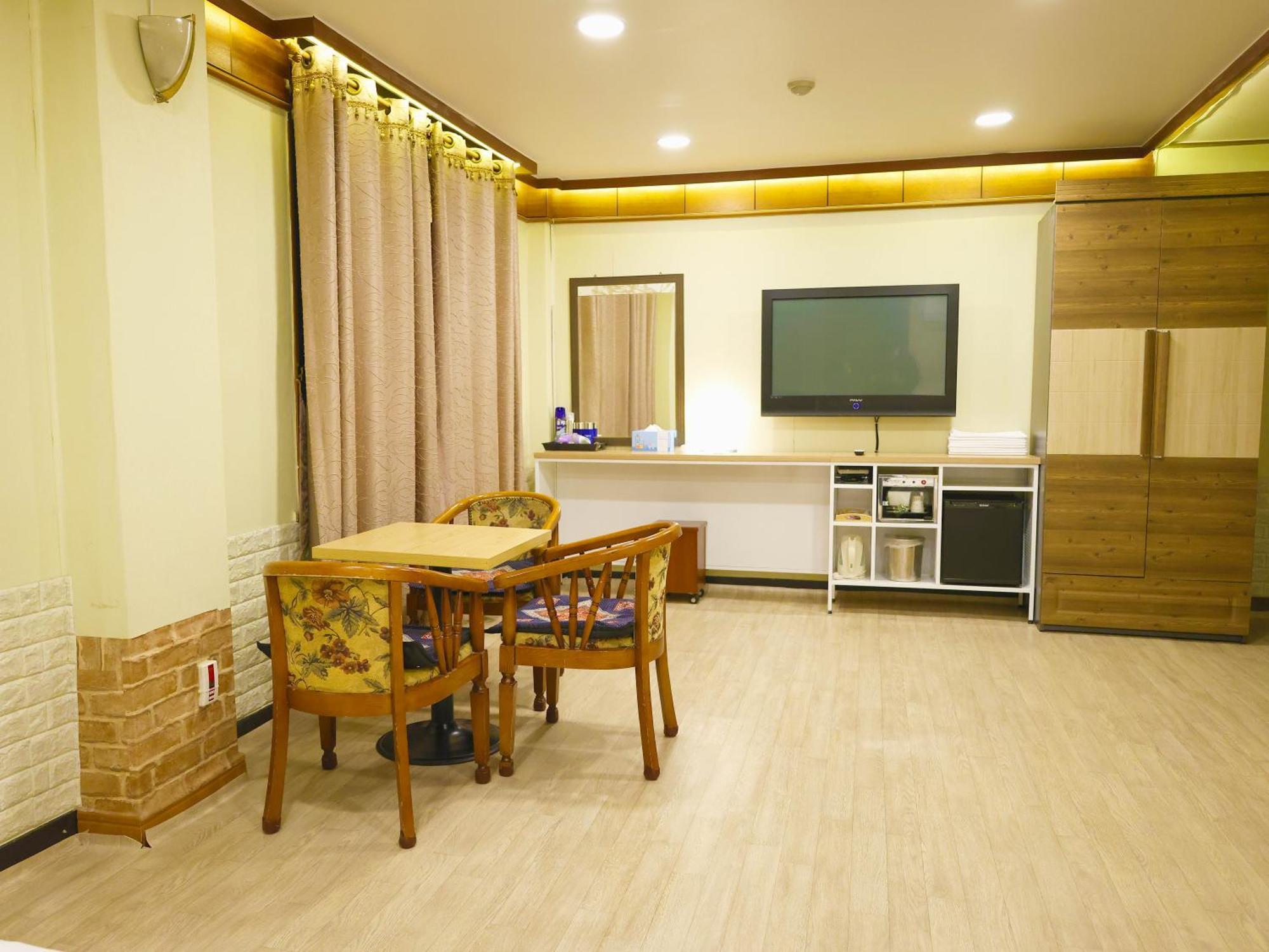 Goodstay Andong Park Hotel Dış mekan fotoğraf